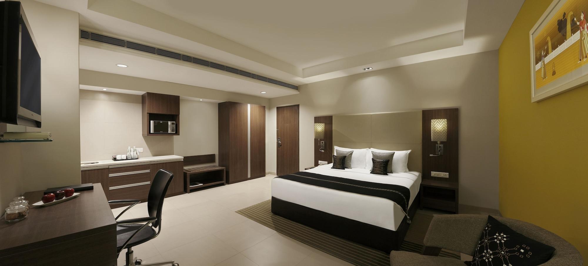 Grand Mercure Vadodara Surya Palace Zewnętrze zdjęcie