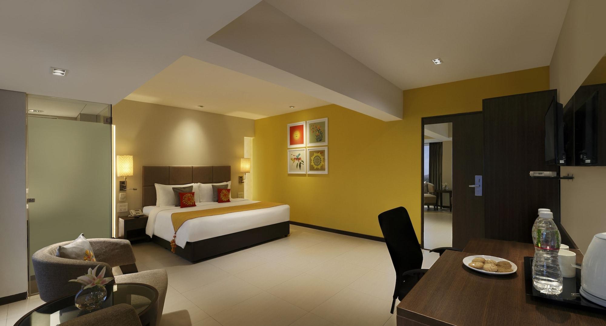 Grand Mercure Vadodara Surya Palace Zewnętrze zdjęcie