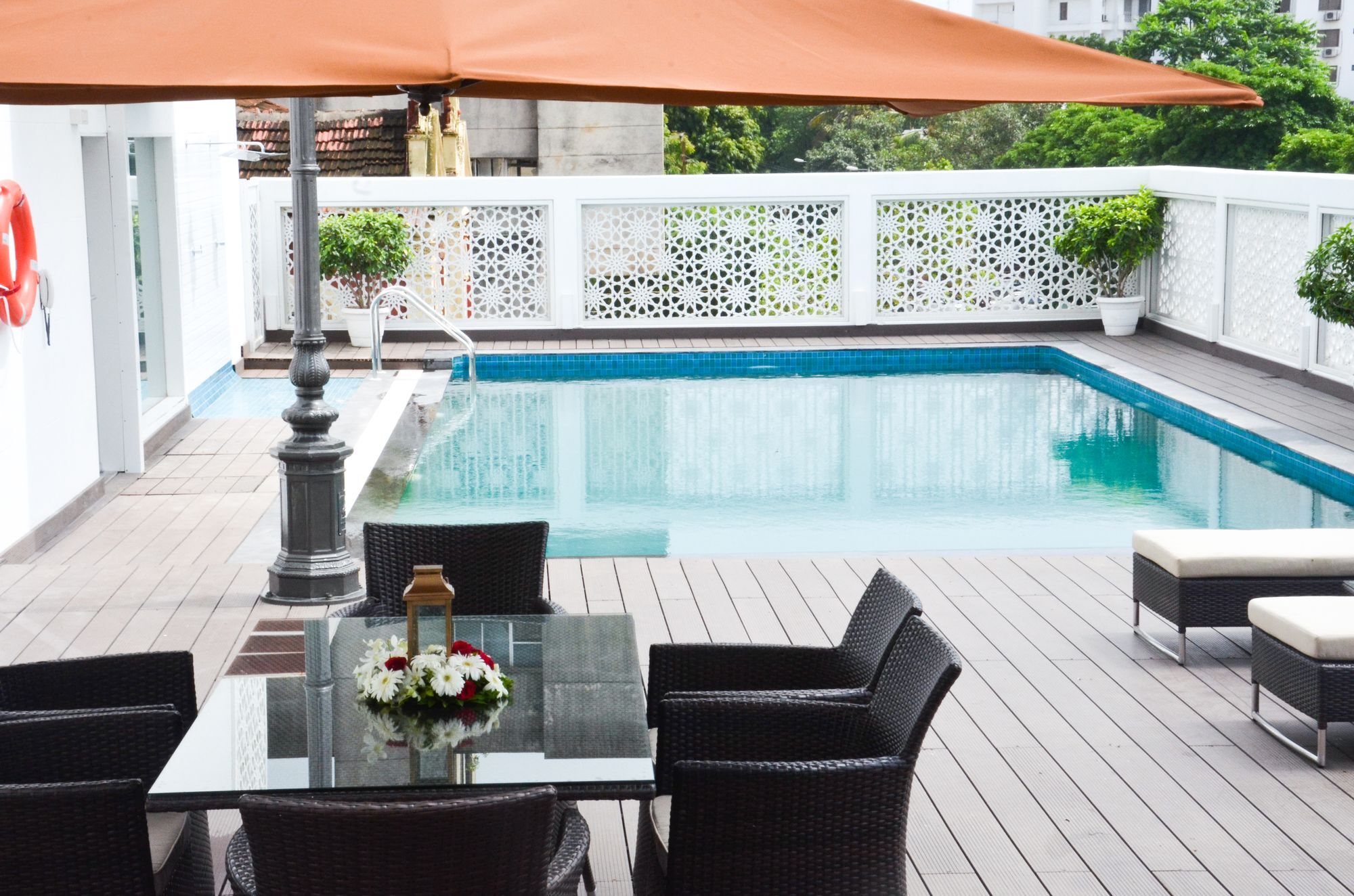 Grand Mercure Vadodara Surya Palace Zewnętrze zdjęcie